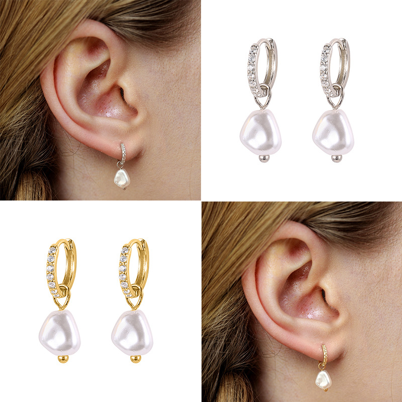 Helmi® Pearl Earrings