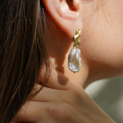 Rita® Pearl Earrings