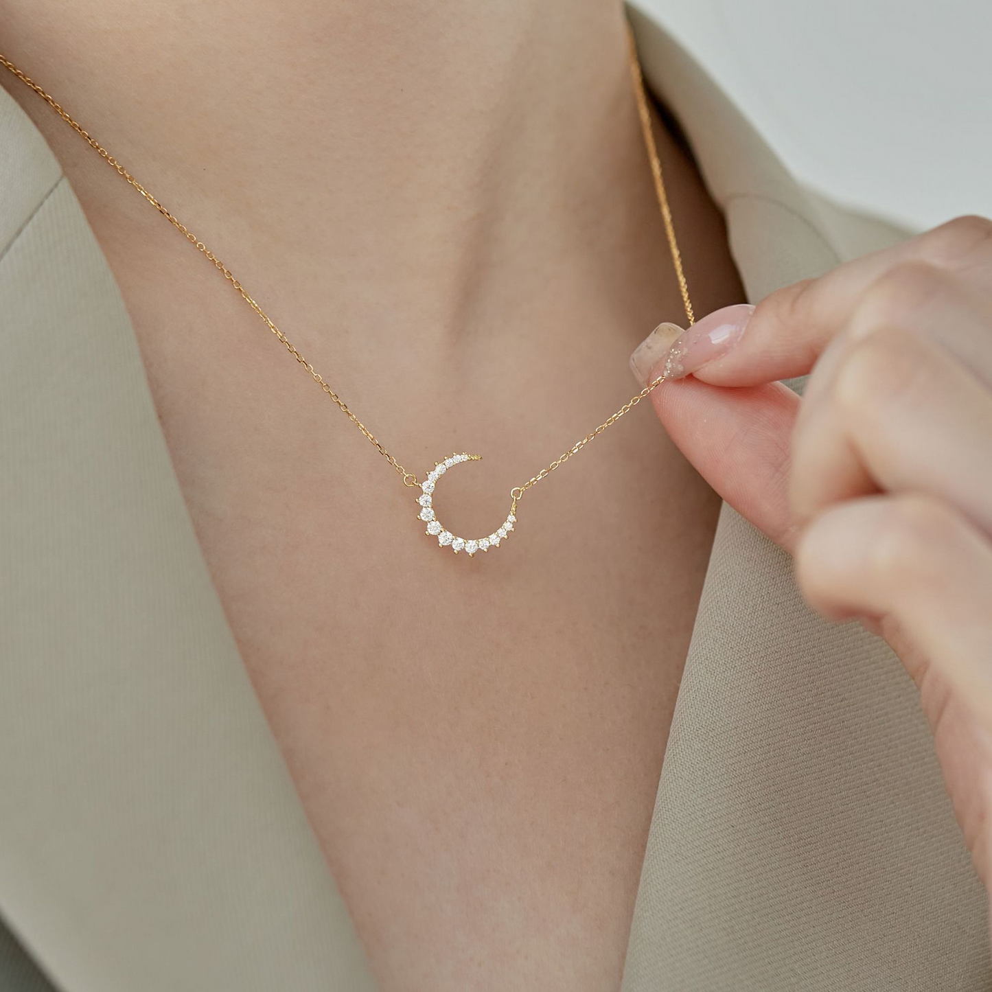 Selene® Necklace